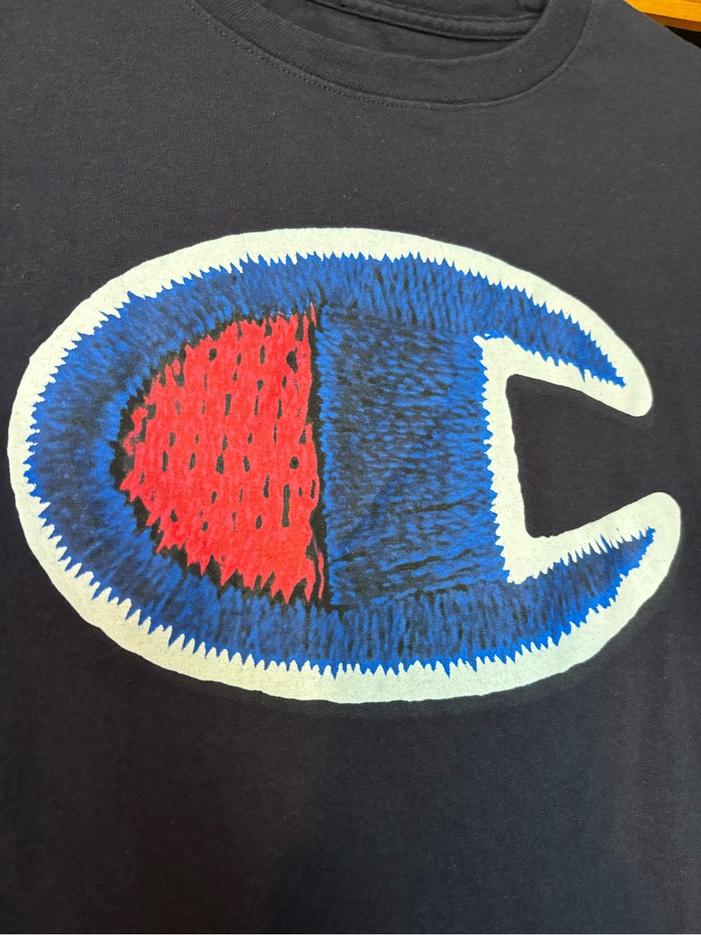 Champion Logo T-Shirt Men's Medium Navy Crewneck - Picture 6 of 6